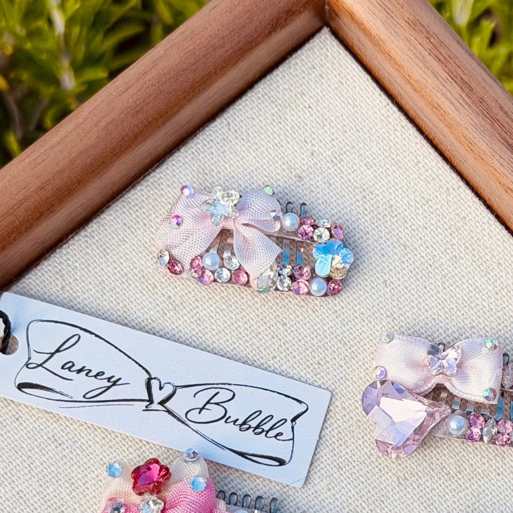 Summer Pink Collection Crystal Grooming Clip