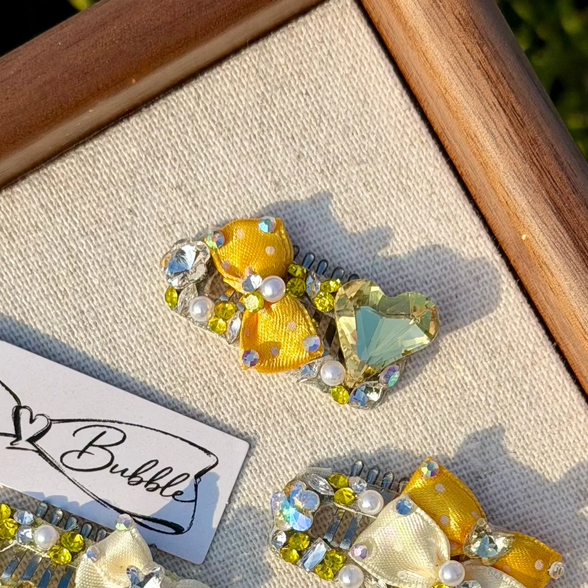 Summer Yellow Collection Crystal Grooming Clip