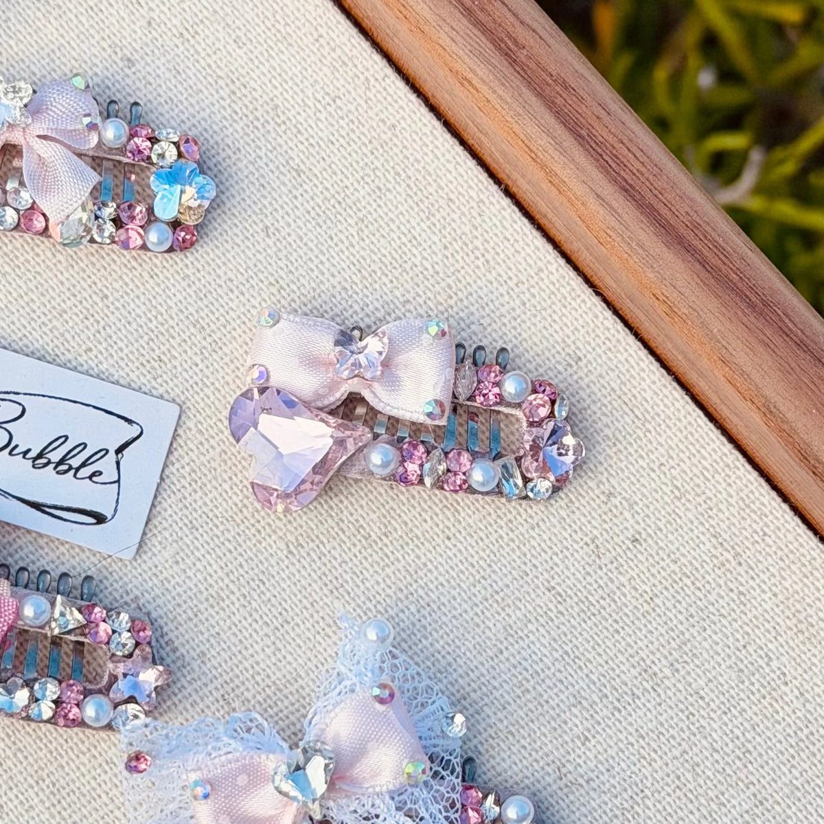 Summer Pink Collection Crystal Grooming Clip