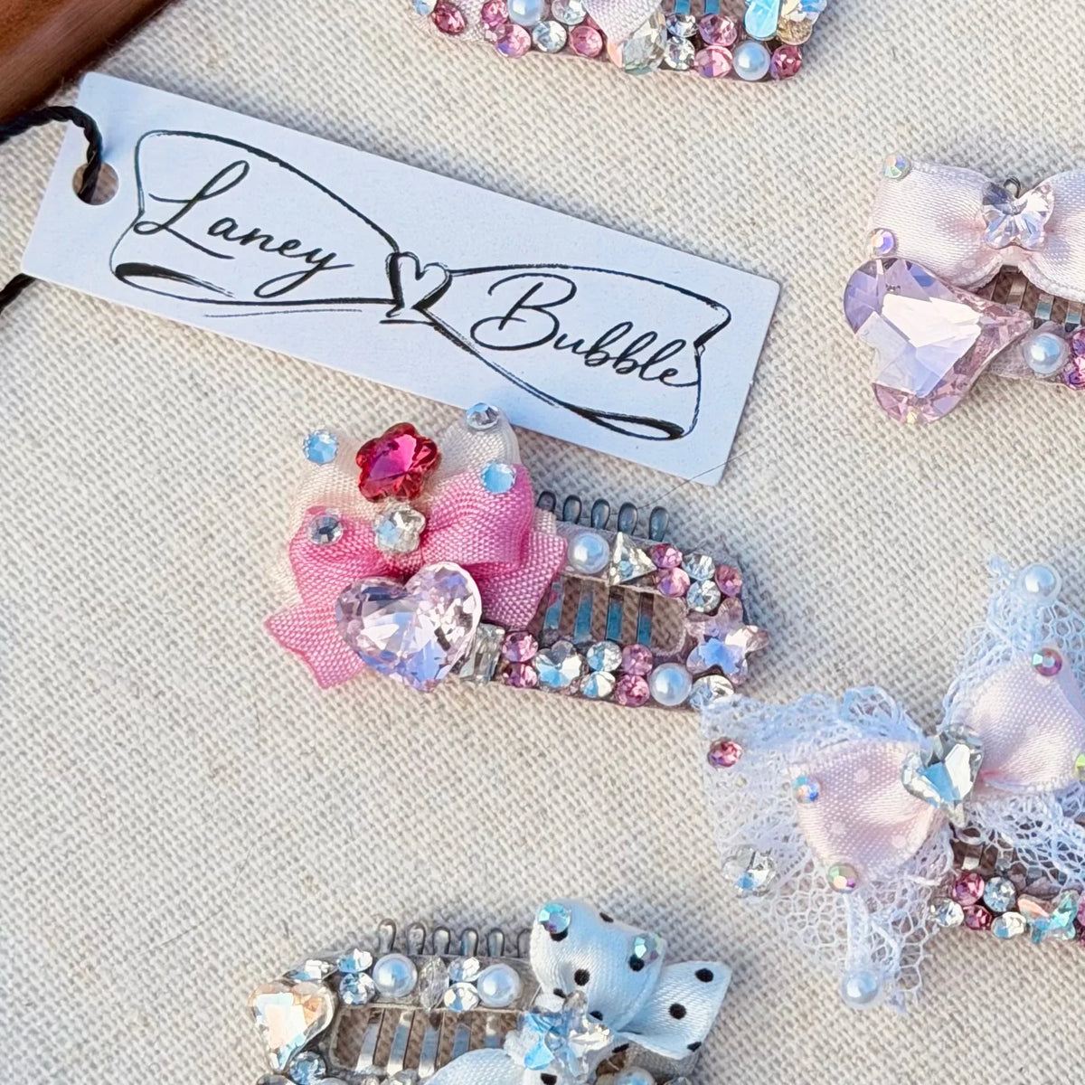 Summer Pink Collection Crystal Grooming Clip