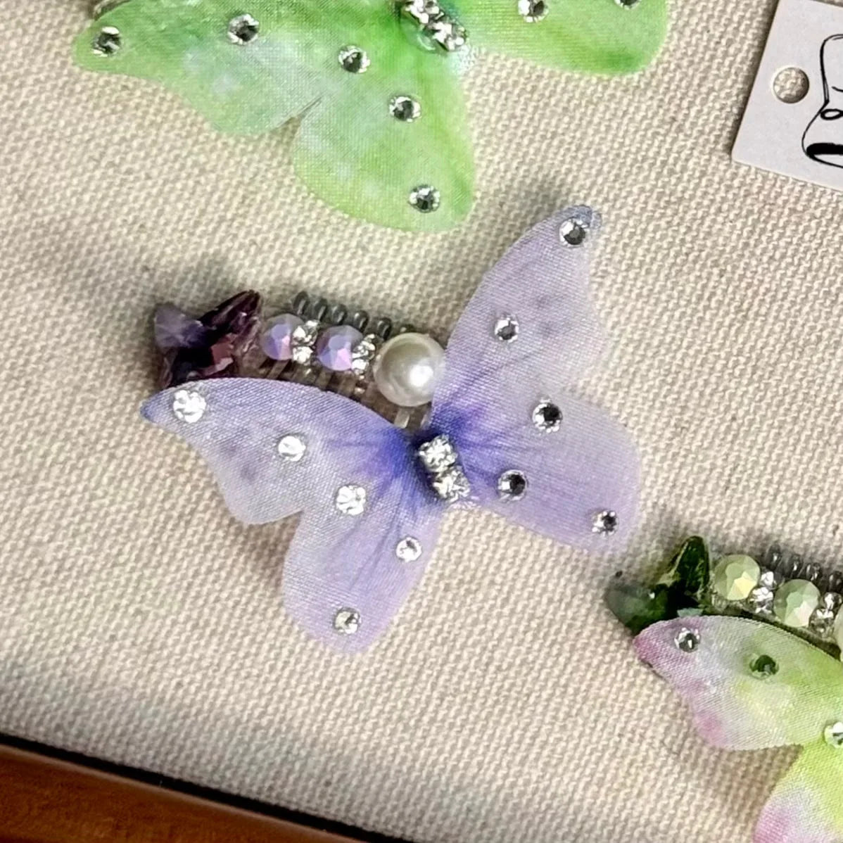 Butterfly Grooming & Decorative Clip