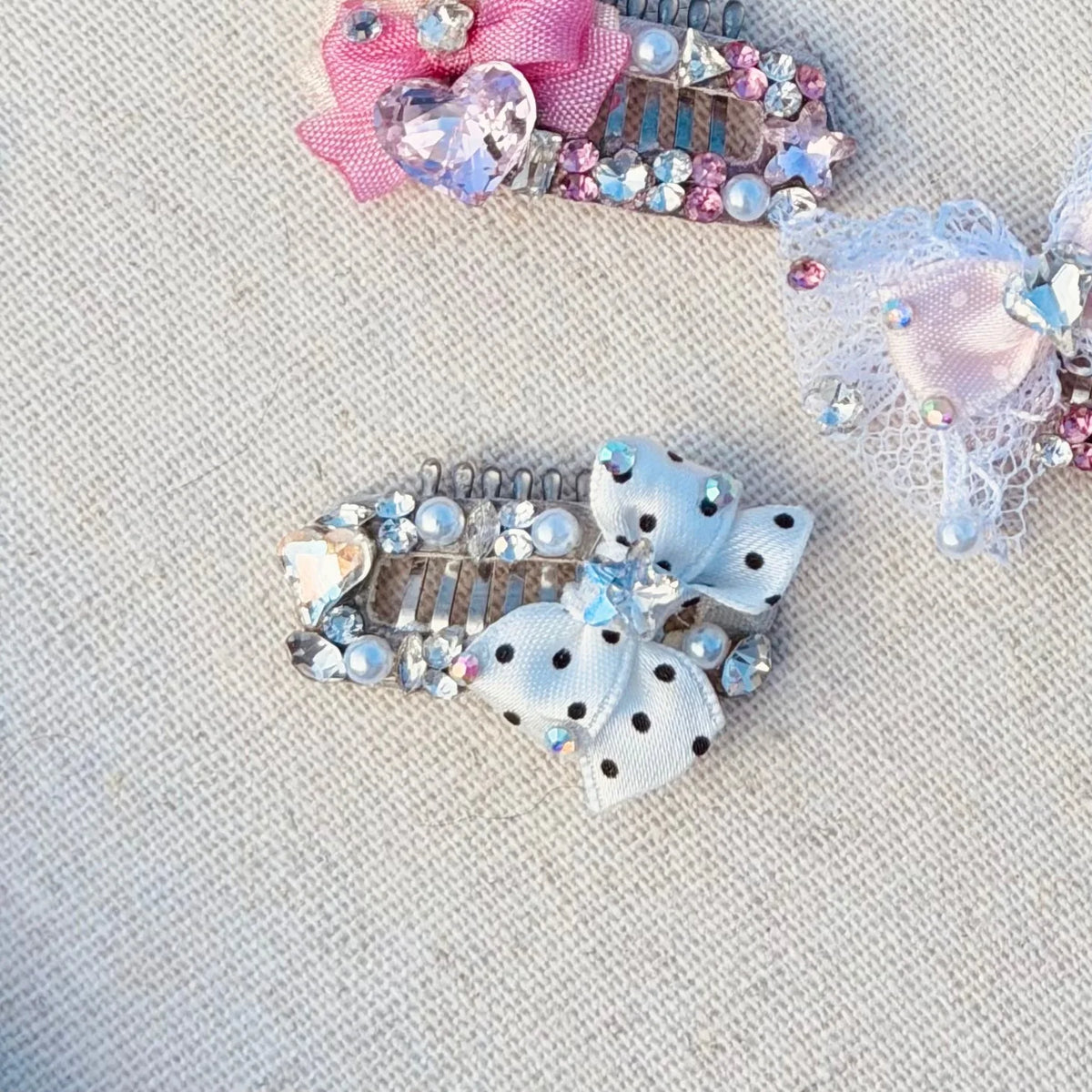 Summer Pink Collection Crystal Grooming Clip