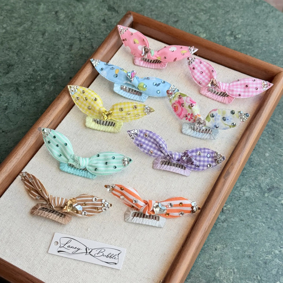 Rabbit ears snap clips image 1