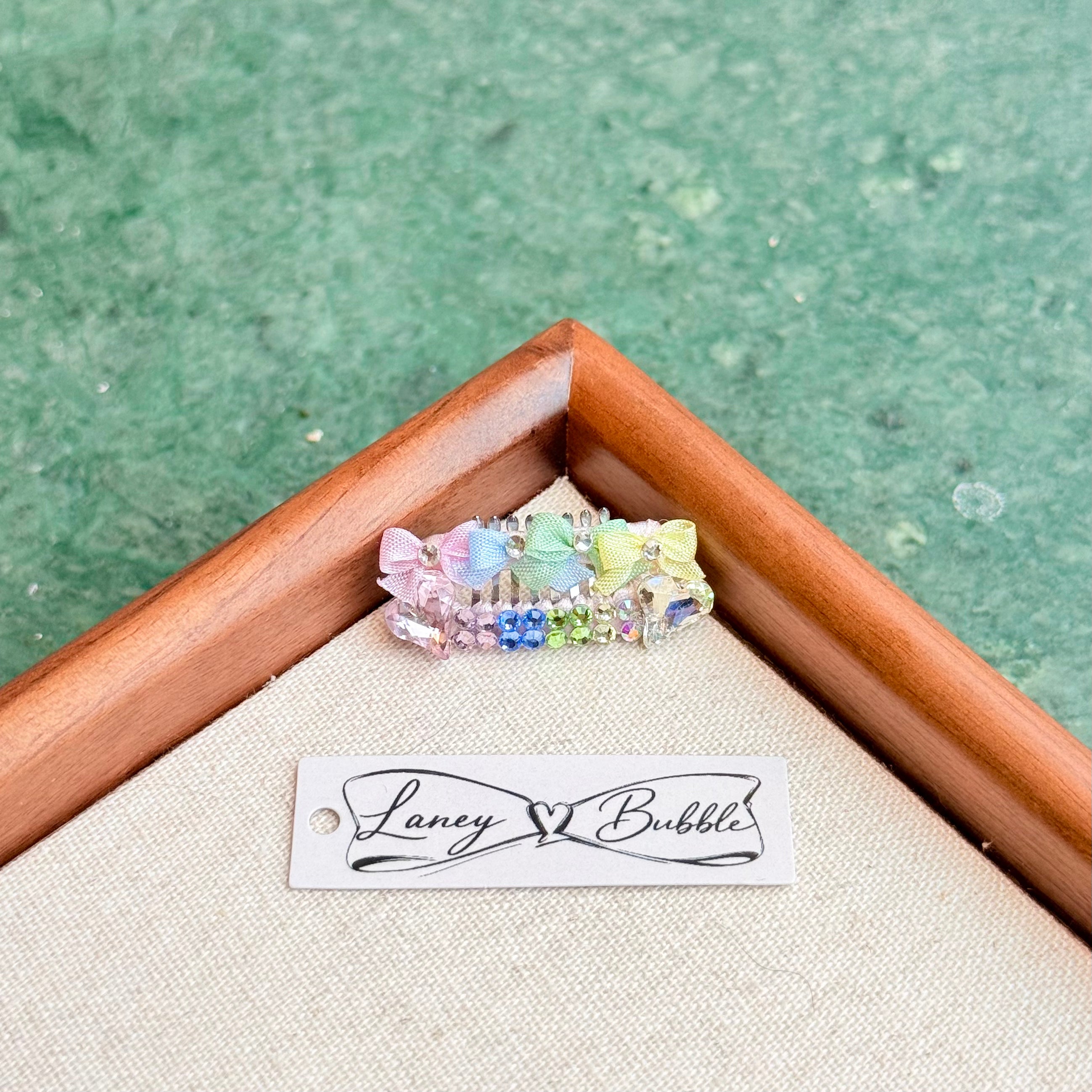 Rainbow Bow Grooming Clip