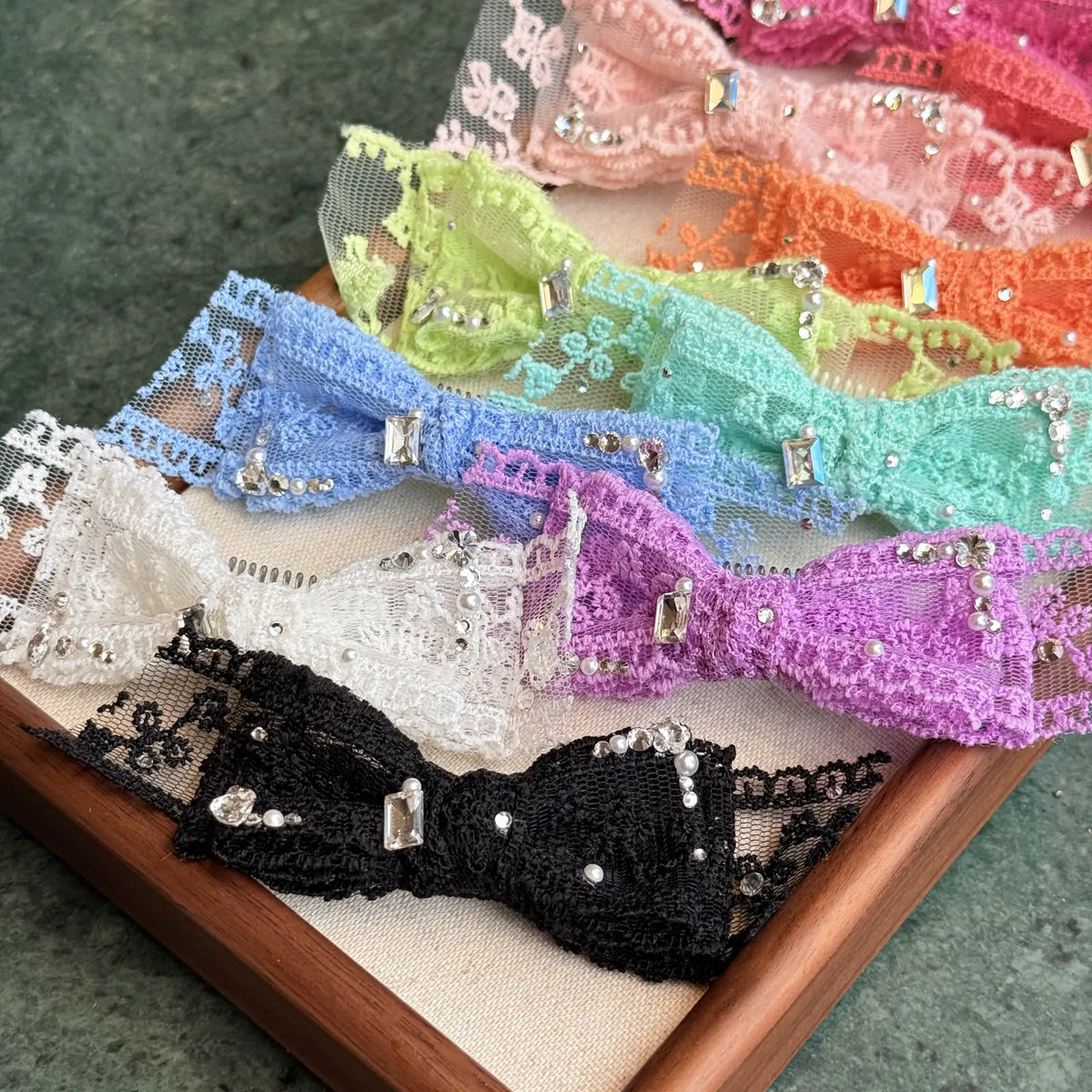 Rhinestone Lace Bow Snap Clip image 2