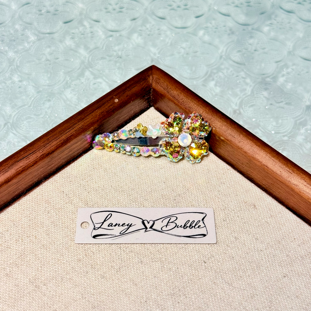 Aurora Yellow Crystal Clover Drop Snap Clip