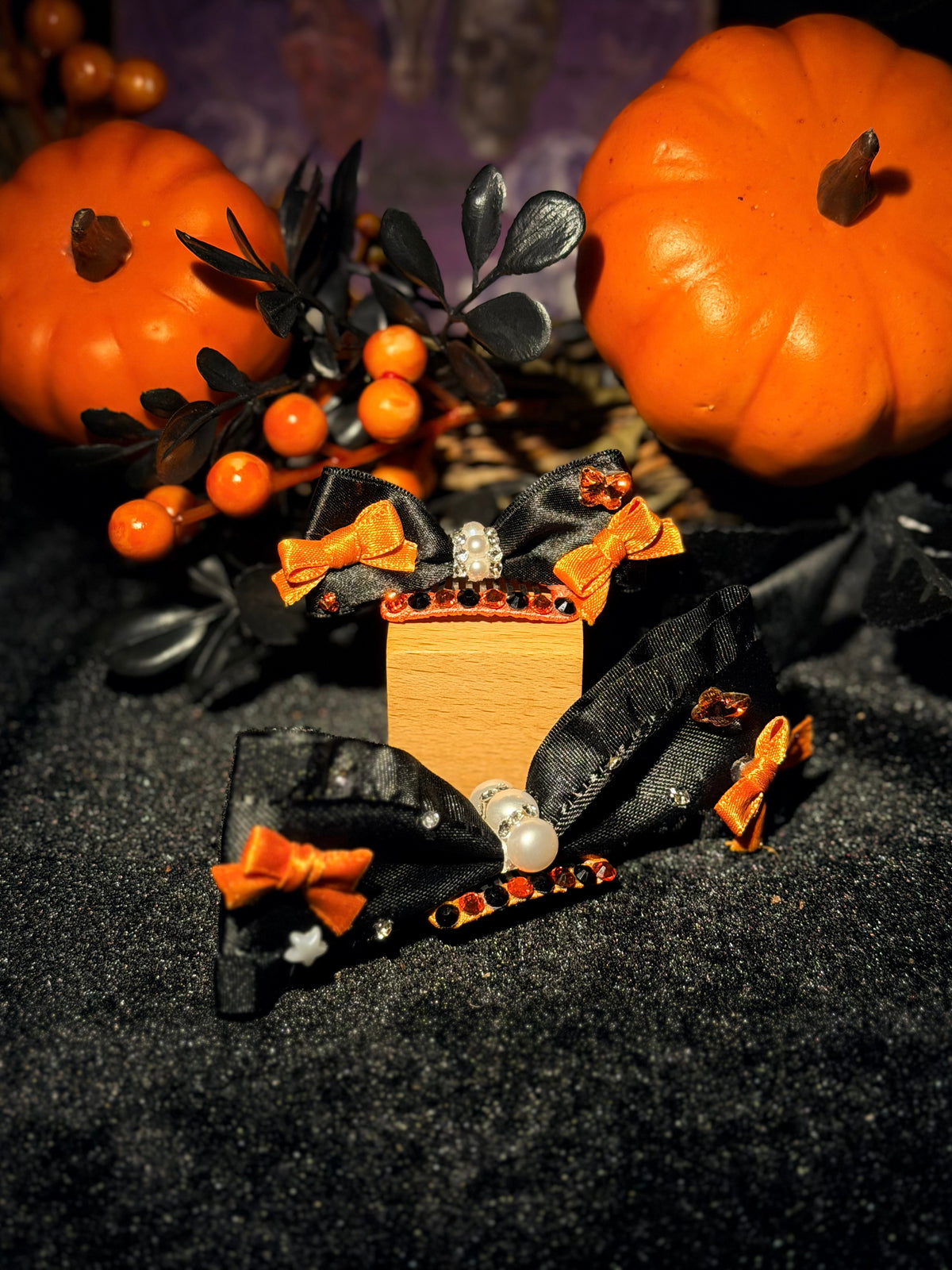 Black & Orange Halloween Bow Grooming Clip